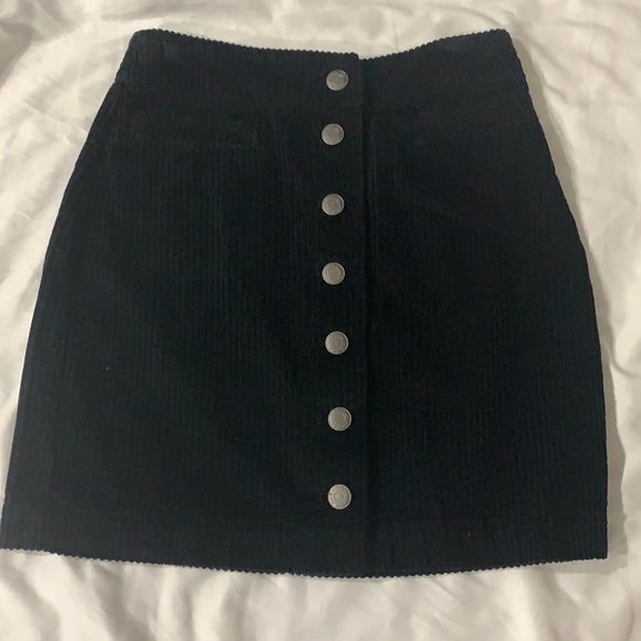 NWOT Wilfred Free black corduroy skirt - Picture 1 of 3